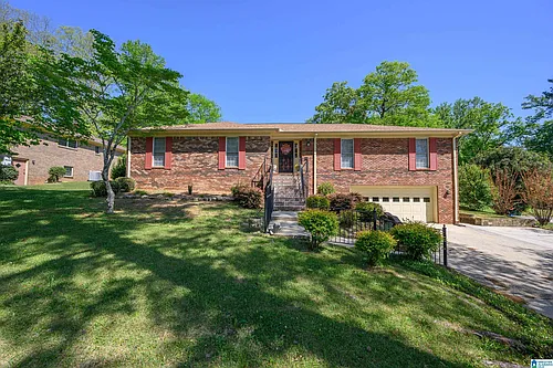 1828 Jacobs Ln Photo 1