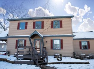 2535 Crescent Dr, Erie, PA 16506