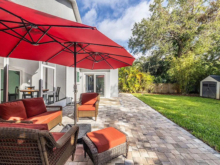 9330 Seagrape Dr — Photo 4