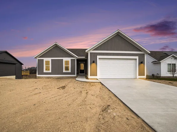 5301 Margot Ln, Allendale, MI 49401