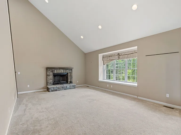50738 Calvert Isle Dr — Photo 7