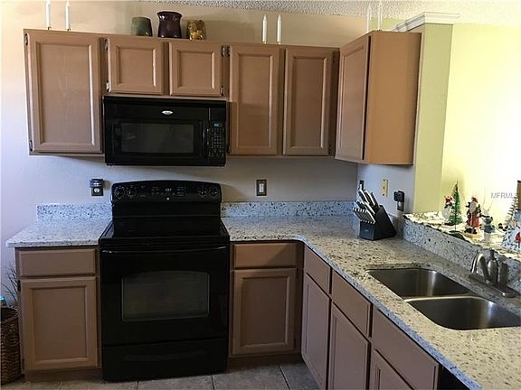 5th image of 11850 Cranbourne Dr