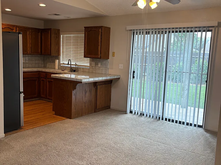 4918 W Chestnut Ave — Photo 33