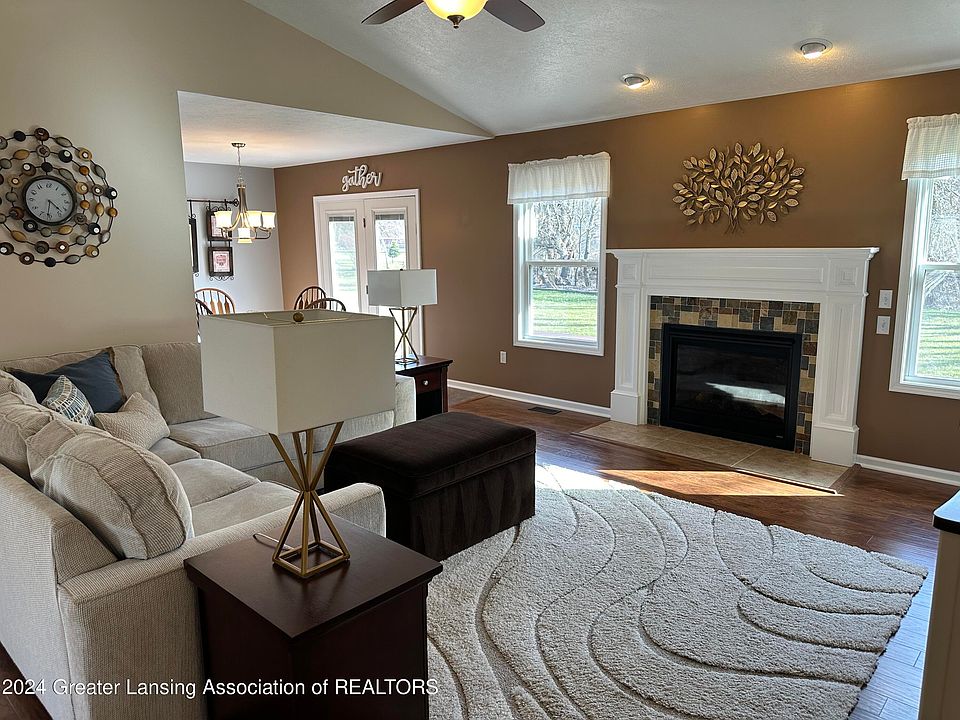 1085 Bolton Farms Ln, Grand Ledge, MI 48837 Zillow