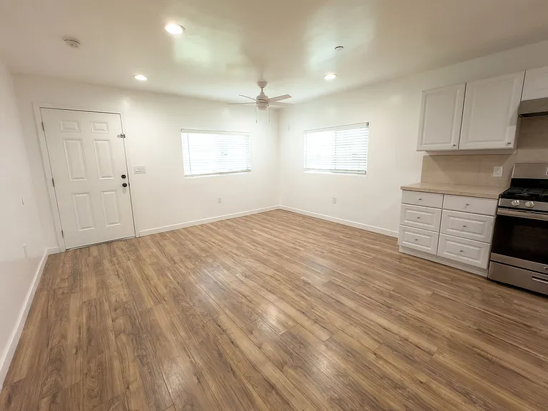 1392 Oriole Pl #A — Photo 13