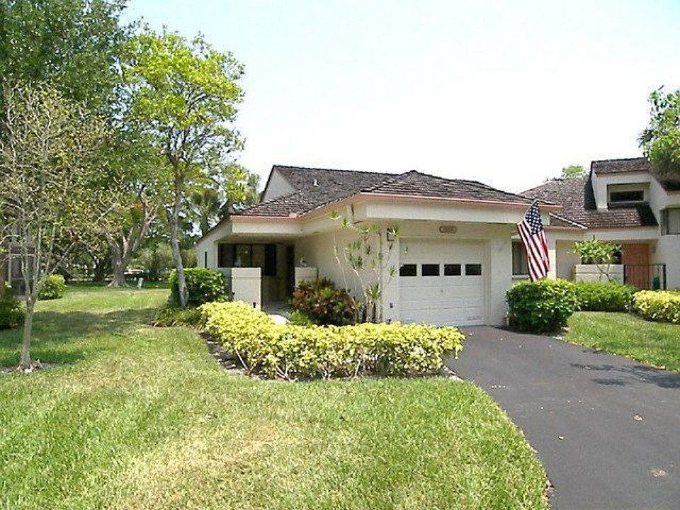 1st image of 9307 Chelsea Dr N