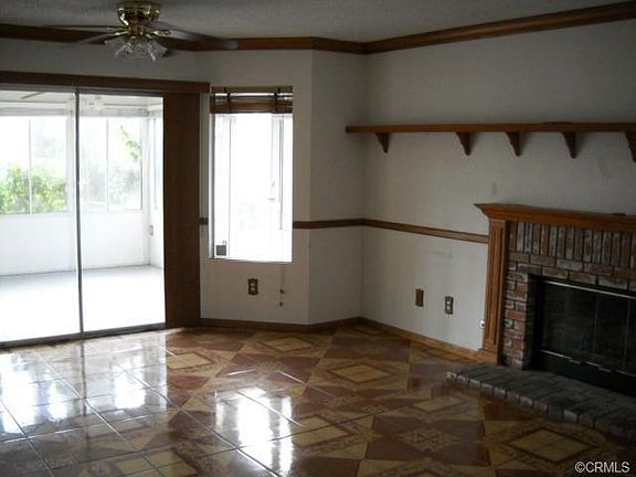 2nd image of 2591 Shady Glen Ln