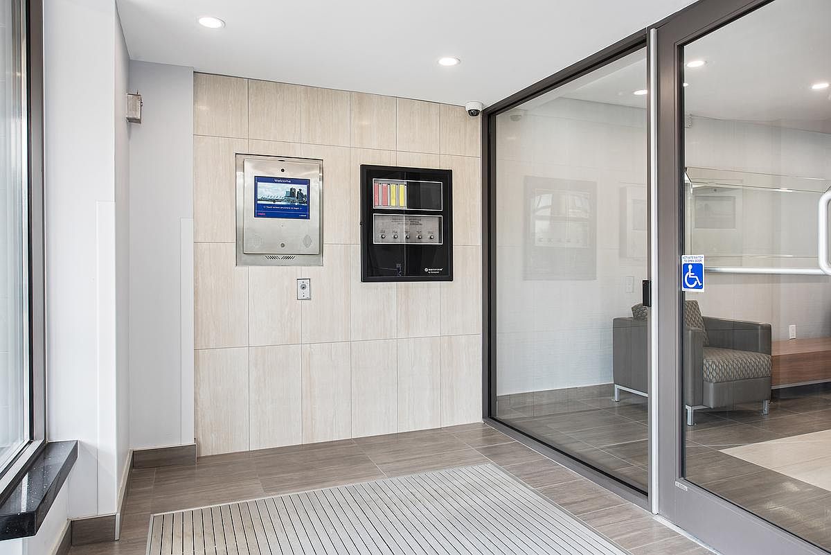 65 Silver Springs Blvd 75212, Toronto, ON M1V 1W1 Zillow