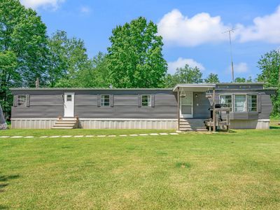 4955 N Thornapple Ave, White Cloud, MI, 49349