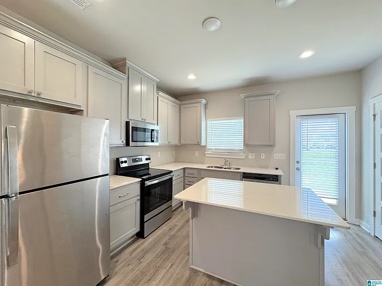 219 Cotton Bayou Dr — Photo 8