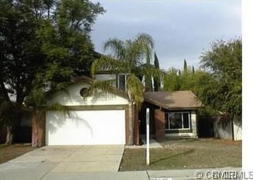 2nd image of 17148 Los Cedros Ave