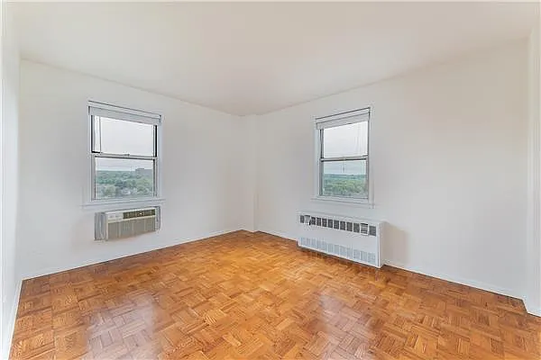 Sold by Exclusive Properties Sotheby's International Realty | media 8