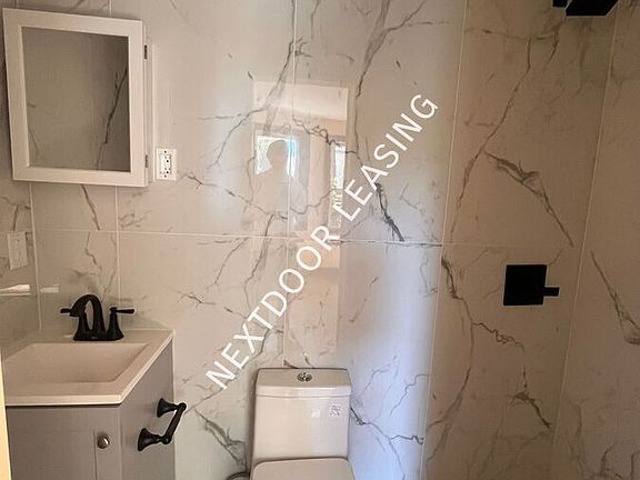 4th image of 281-283 Monticello Ave #1M