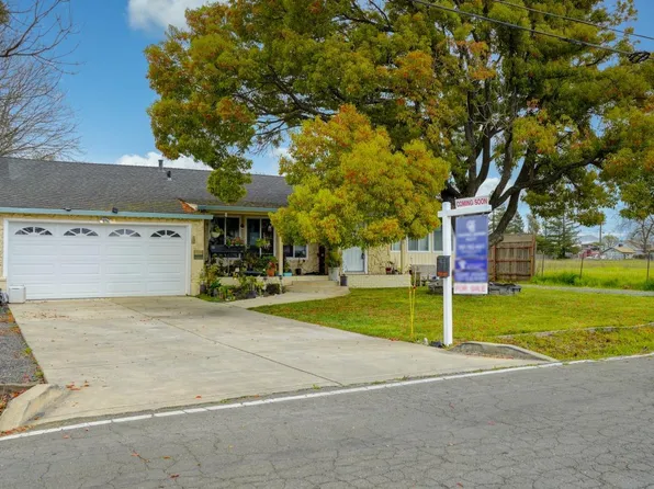 3795 Golden Gate Avenue, Santa Rosa, CA 95407