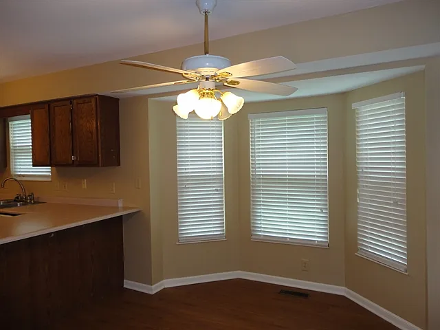 7037 Berry Blossom Ct — Photo 4
