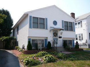 8 Chaucer St, Providence, RI 02908