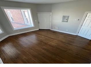 439 W Marquette Rd #2S, Chicago, IL 60621