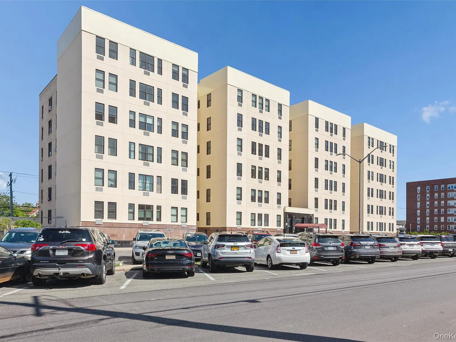 2 bed, 1.0 bath, 900 sqft, $3,500 — Photo 1