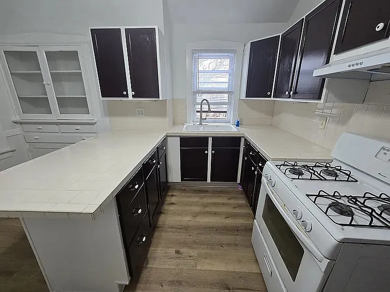 2744 N Marmora Ave #2 — Photo 4
