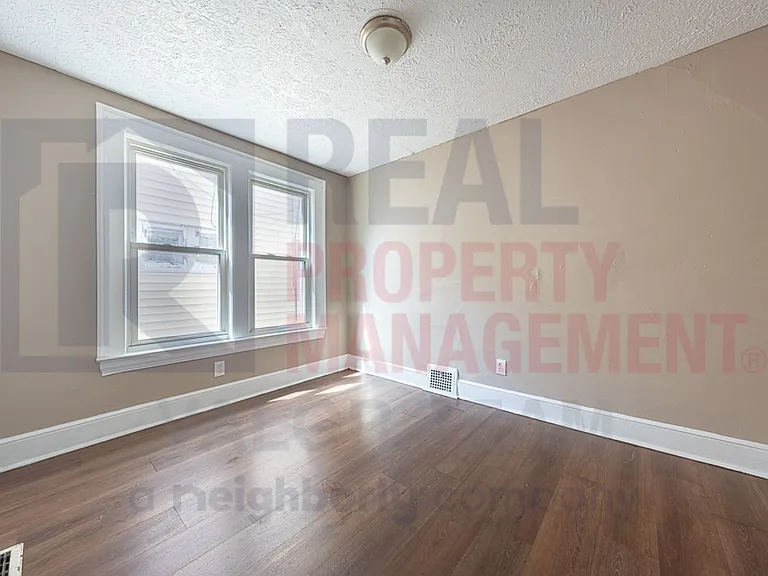 15714 Huntmere Ave, — Photo 12