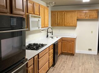 7238 Arutas Dr, North Highlands, CA