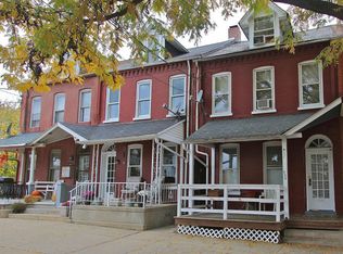 241 W James St, Lancaster, PA 17603