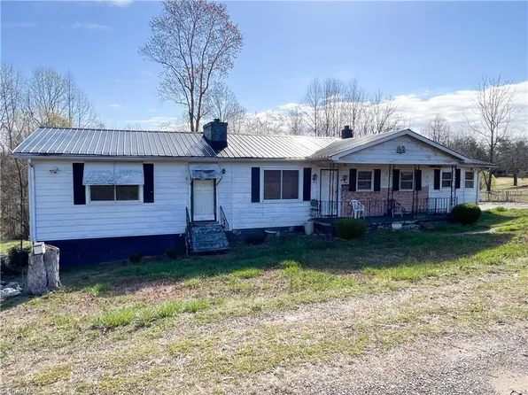76 Gunns Pl, Yanceyville, NC 27379