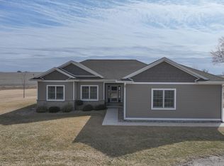 20786 270th St, Parkersburg, IA 50665