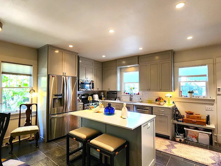 517 S Flood Ave — Photo 14