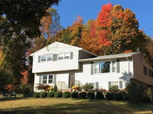 292 Orchard Rd, Marlborough, NY 12528