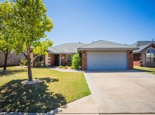 6407 93rd St, Lubbock, TX 79424