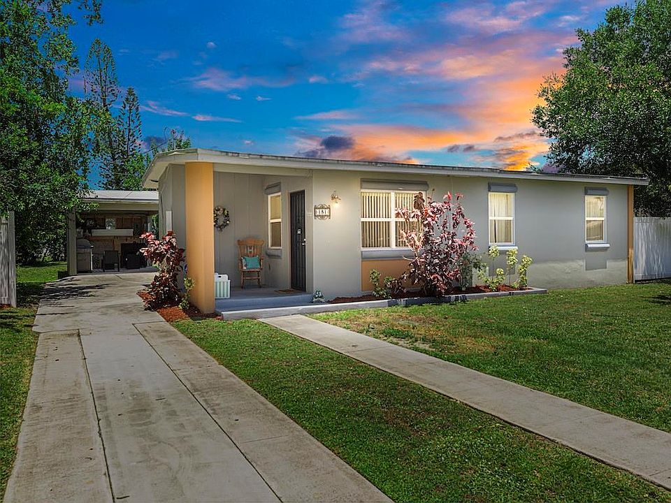 1st image of 151 SE Bonita Ct