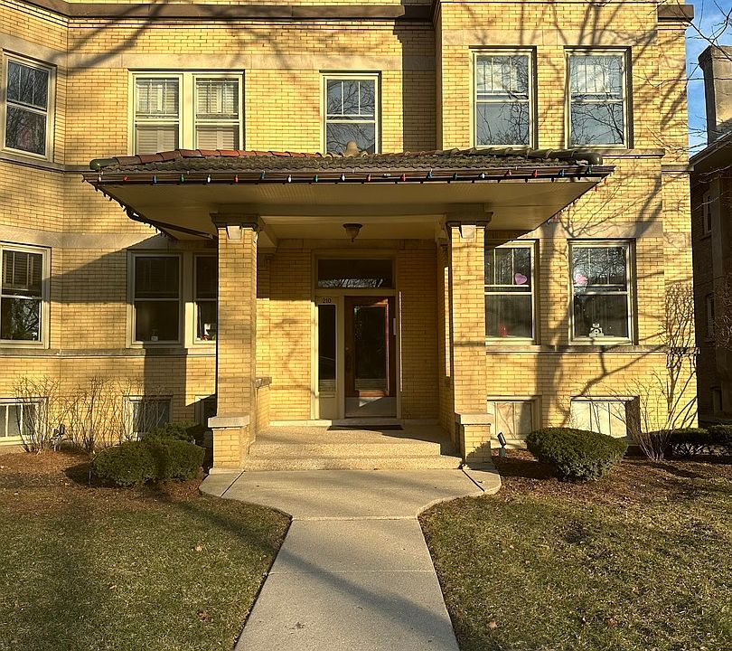 1st image of 210 S Lombard Ave #B