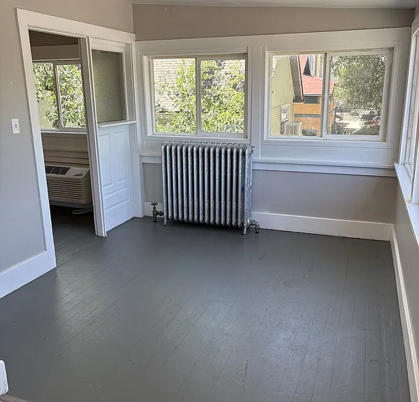 1060 Grand Ave #7 — Photo 4