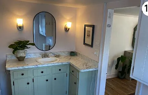 Upstairs bathroom.