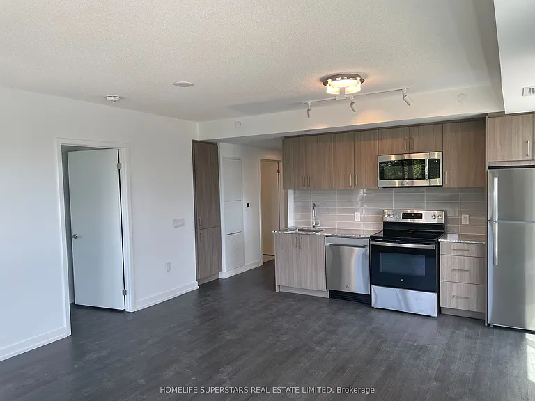 4010 Eglinton Ave W #220 — Photo 7