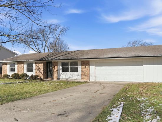 22331 Maple Ln, Woodburn, IN 46797