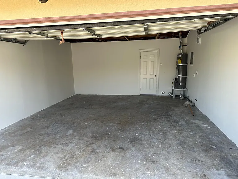 5235 Acacia St — Photo 13