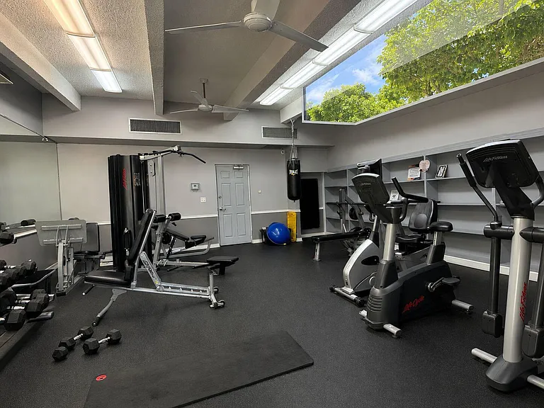 3301 N Country Club Dr #209 — Photo 4