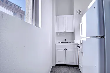 Rented by Urbane Brokerage