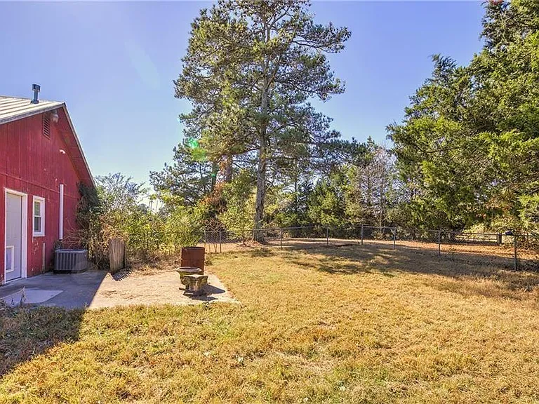 91 Davis Loop — Photo 19
