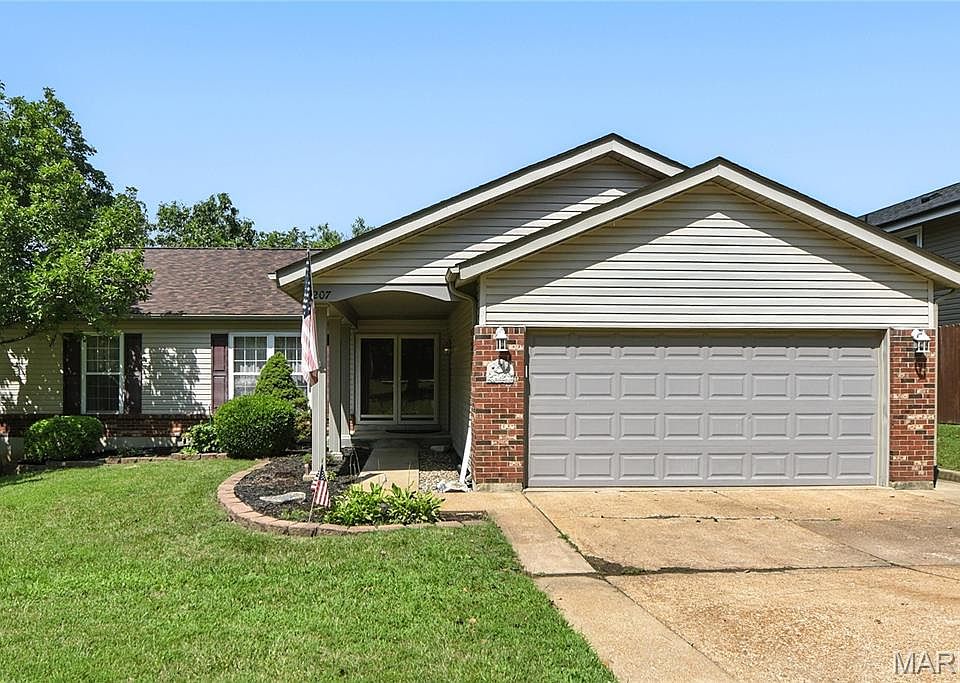 1st image of 7207 Emerald Forest Dr