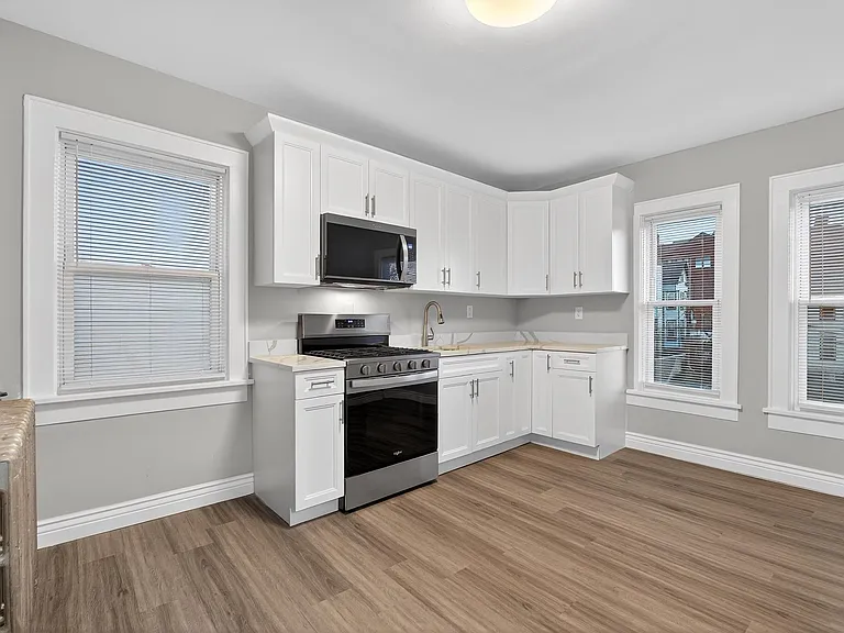 814 Kennedy Blvd #2 — Photo 6