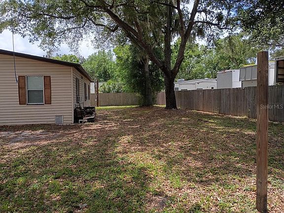5th image of 10411 Ratell Ave