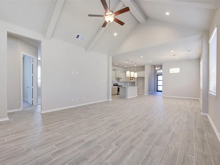 4203 Maple Glen Dr — Photo 11