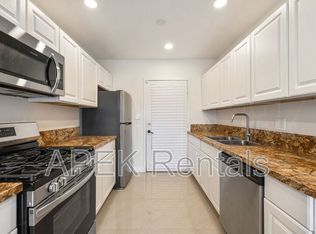 1425 S Via Soledad #1, Palm Springs, CA 92264