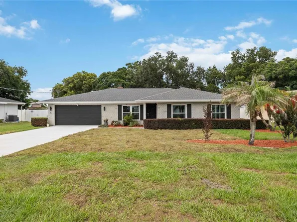 81 Duval Rd SE, Winter Haven, FL 33884