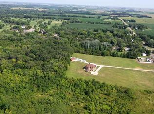 Unplatted NE, Waterloo, IA 50703