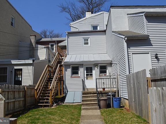2nd image of 202 W Gay St