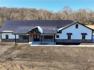 720 N Powell Rd, Independence, MO 64056